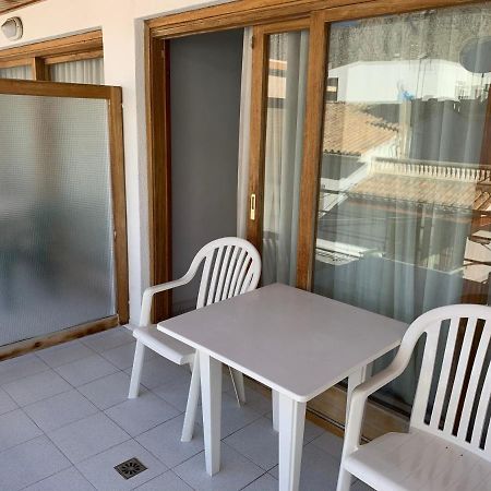 Apartamentos Marina Port de Pollença Eksteriør bilde