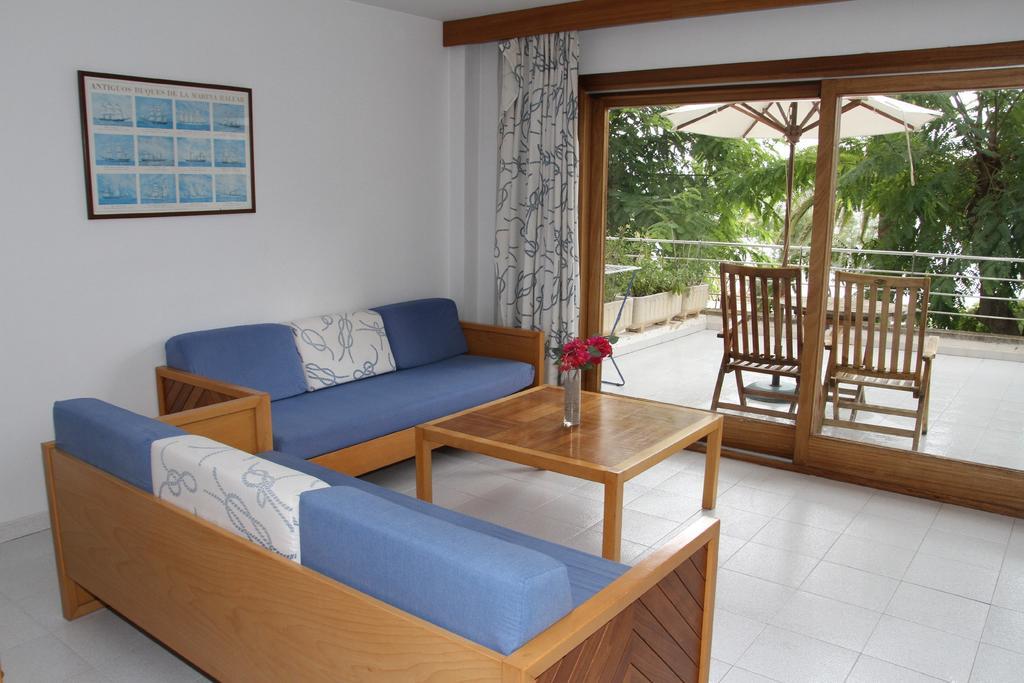 Apartamentos Marina Port de Pollença Rom bilde