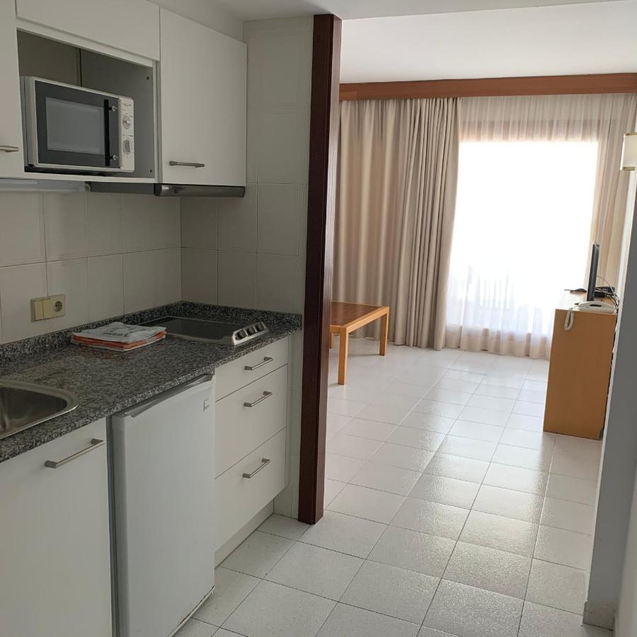 Apartamentos Marina Port de Pollença Eksteriør bilde